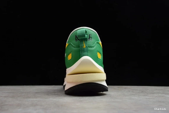 Yellow CV1363-700 Vaporwaffle Nike sacai Tour Green Stadium 1012